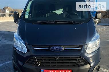Вантажопасажирський фургон Ford Transit Custom 2015 в 