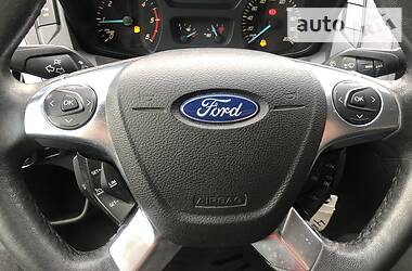 Вантажопасажирський фургон Ford Transit Custom 2015 в 