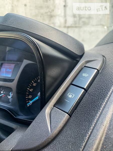 Вантажопасажирський фургон Ford Transit Custom 2015 в Києві