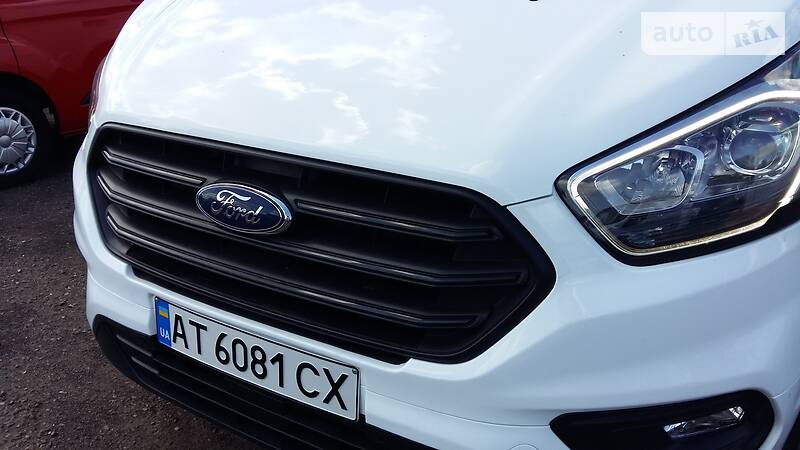 Вантажопасажирський фургон Ford Transit Custom 2018 в Івано-Франківську