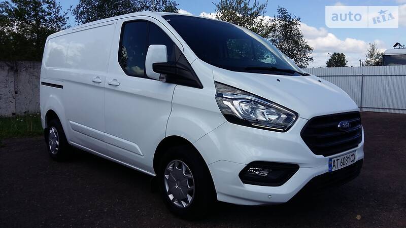 Вантажопасажирський фургон Ford Transit Custom 2018 в Івано-Франківську