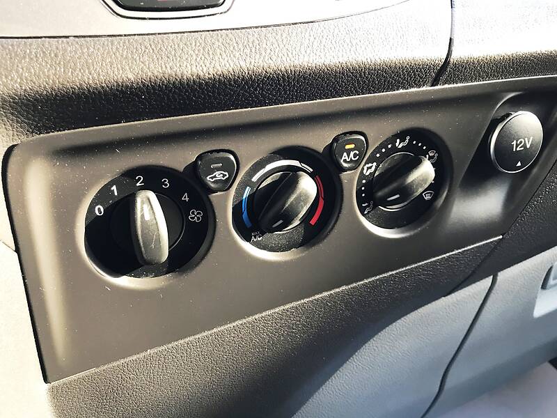 Вантажопасажирський фургон Ford Transit Custom 2016 в Одесі фото 24 Вантажопасажирський фургон Ford Transit Custom 2016 в Одесі