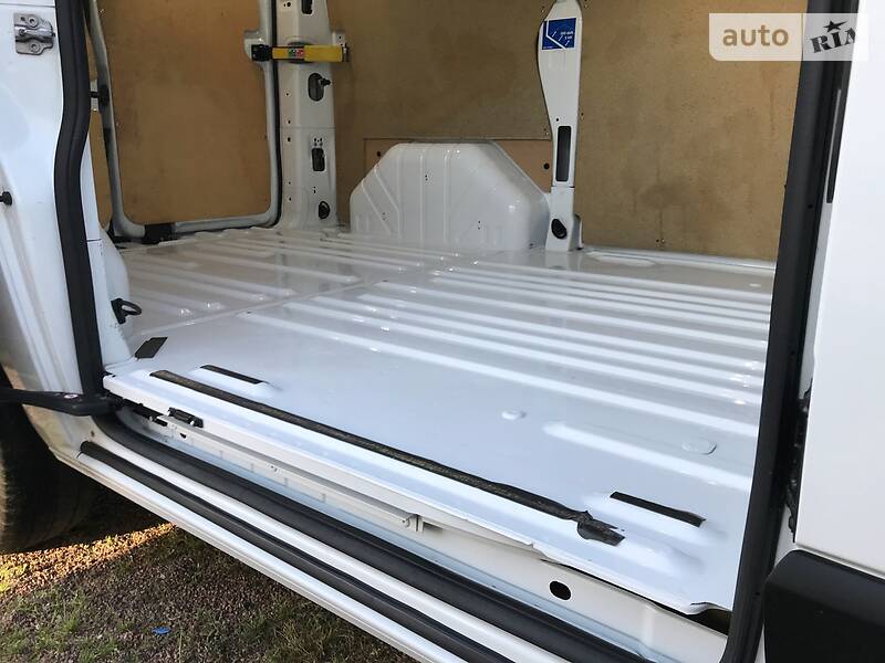 Вантажопасажирський фургон Ford Transit Custom 2016 в Одесі фото 43 Вантажопасажирський фургон Ford Transit Custom 2016 в Одесі