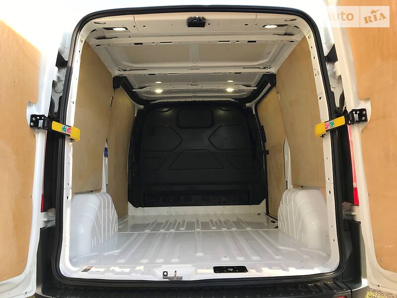 Вантажопасажирський фургон Ford Transit Custom 2016 в Одесі фото 51 Вантажопасажирський фургон Ford Transit Custom 2016 в Одесі