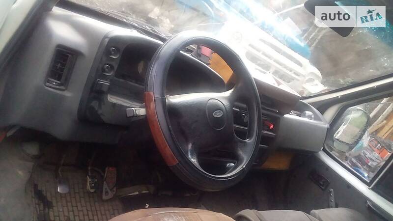 Универсал Ford Transit Custom 1991 в Болехове