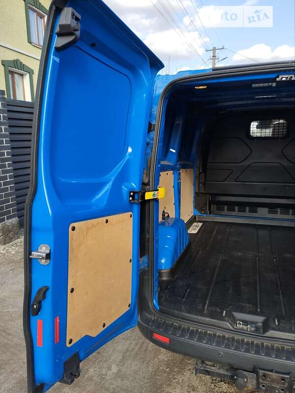 Грузовой фургон Ford Transit Custom 2016 в Малине