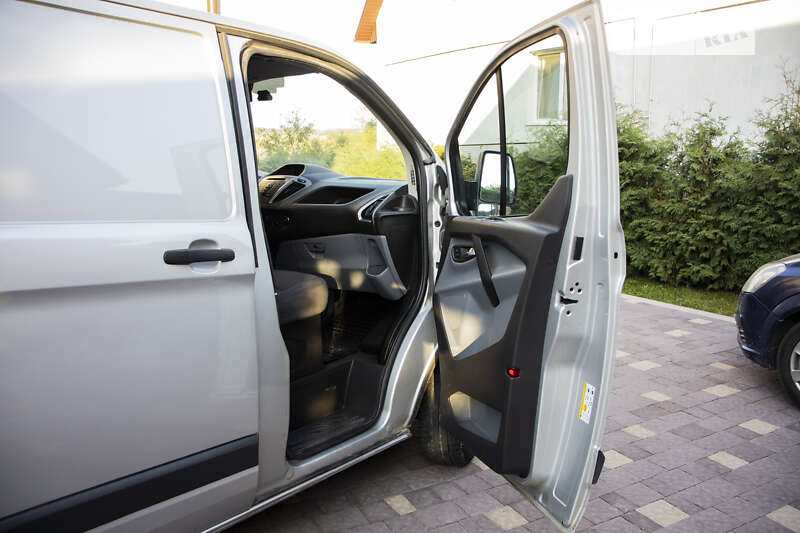 Вантажний фургон Ford Transit Custom 2016 в Львові фото 21 Вантажний фургон Ford Transit Custom 2016 в Львові