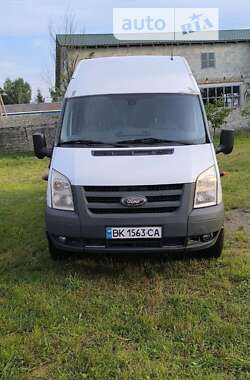 Вантажний фургон Ford Transit Custom 2013 в Рівному