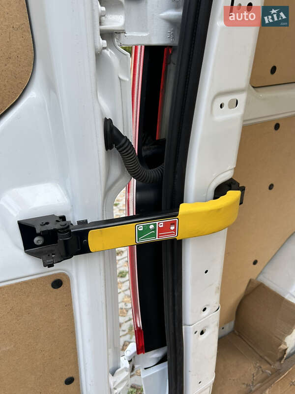 Вантажний фургон Ford Transit Custom 2019 в Харкові фото 18 Вантажний фургон Ford Transit Custom 2019 в Харкові