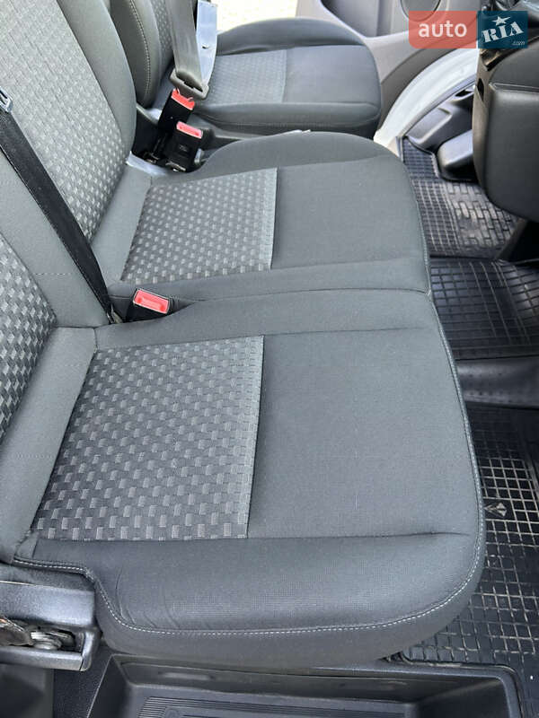 Вантажний фургон Ford Transit Custom 2019 в Харкові фото 27 Вантажний фургон Ford Transit Custom 2019 в Харкові