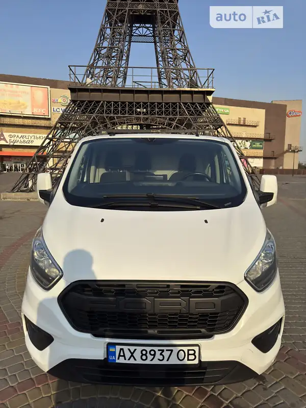Вантажний фургон Ford Transit Custom 2019 в 