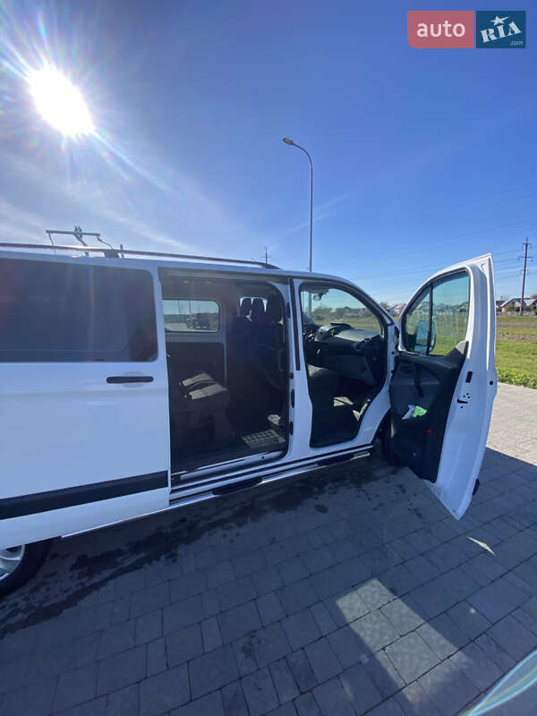 Минивэн Ford Transit Custom 2015 в Львове