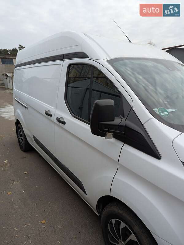 Вантажний фургон Ford Transit Custom 2017 в Києві