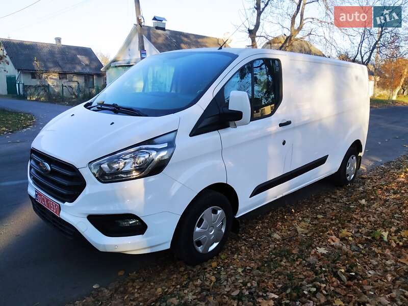 Грузовой фургон Ford Transit Custom 2018 в Дубно