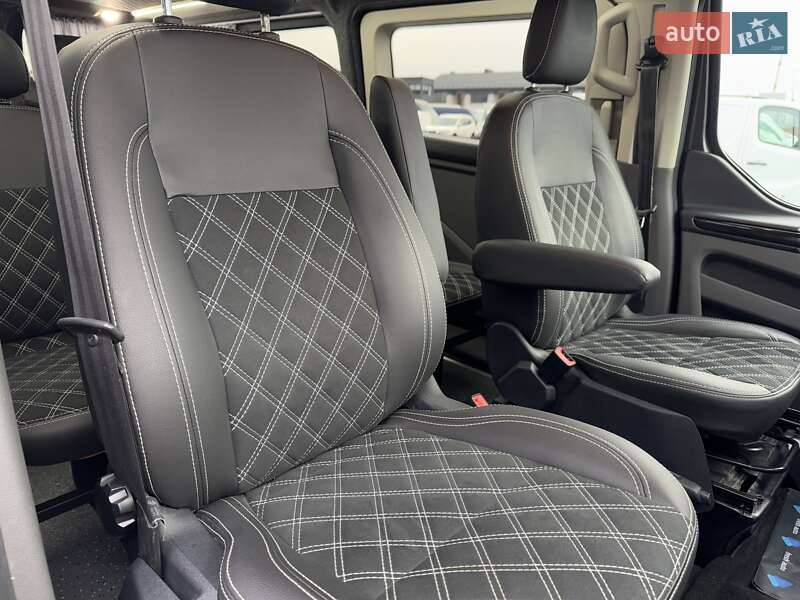 Мінівен Ford Transit Custom 2018 в Рівному