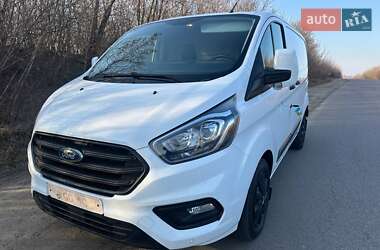 Вантажний фургон Ford Transit Custom 2020 в Дубні