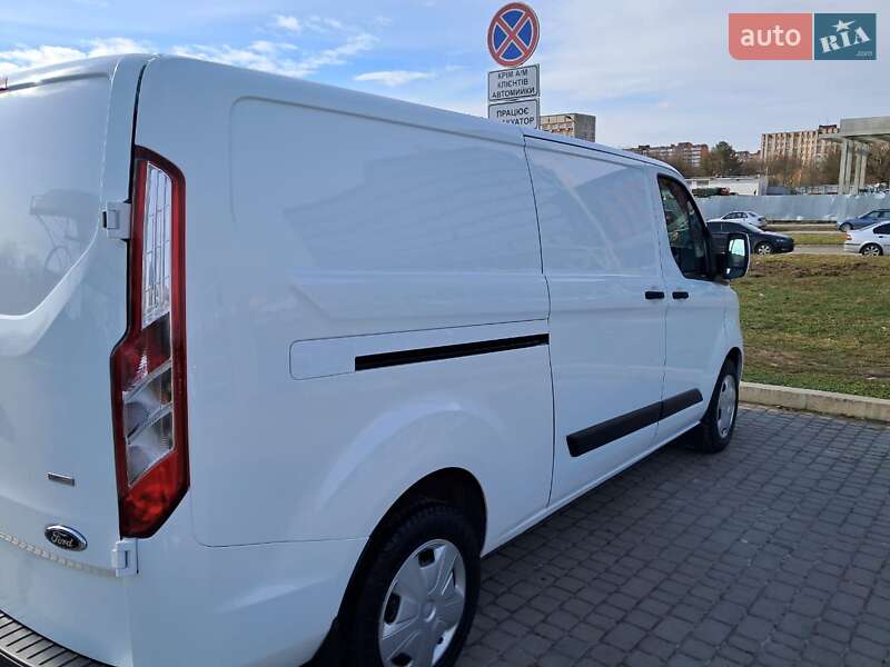 Вантажний фургон Ford Transit Custom 2018 в Львові