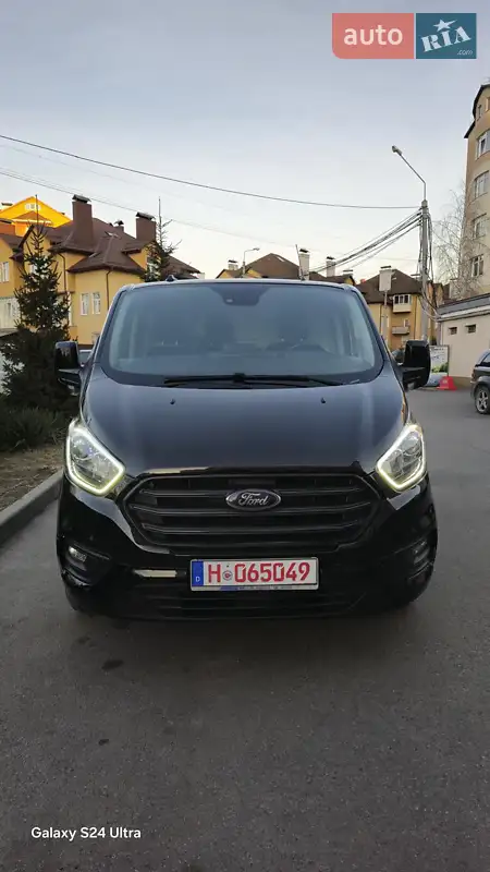 Грузовой фургон Ford Transit Custom 2021 в 