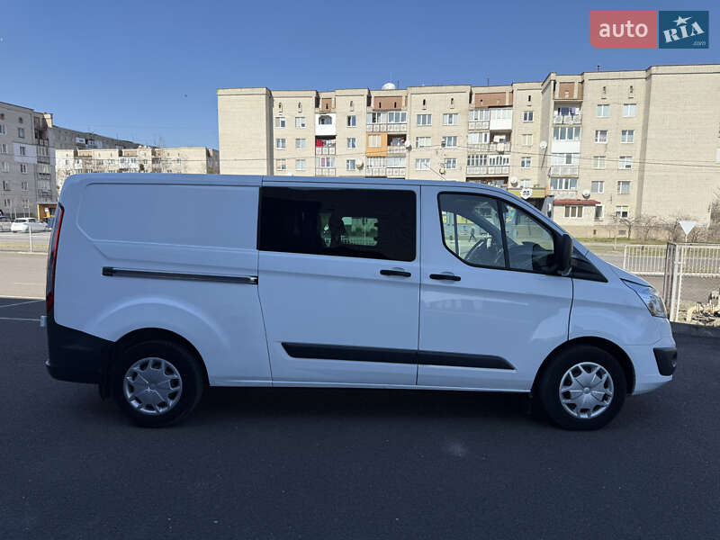 Минивэн Ford Transit Custom 2015 в 