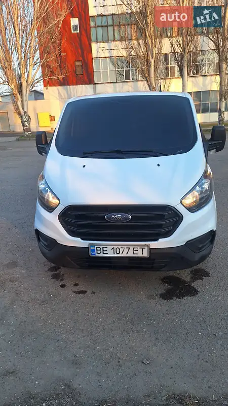 Грузовой фургон Ford Transit Custom 2021 в 