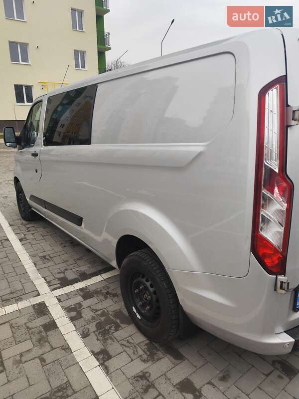 Вантажопасажирський фургон Ford Transit Custom 2018 в Луцьку