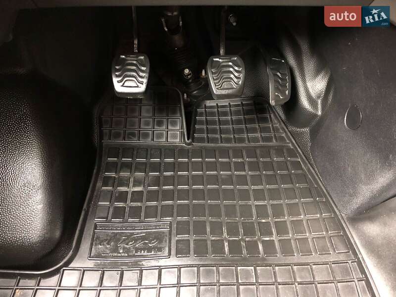 Грузовой фургон Ford Transit Custom 2018 в Киеве фото 10 Грузовой фургон Ford Transit Custom 2018 в Киеве