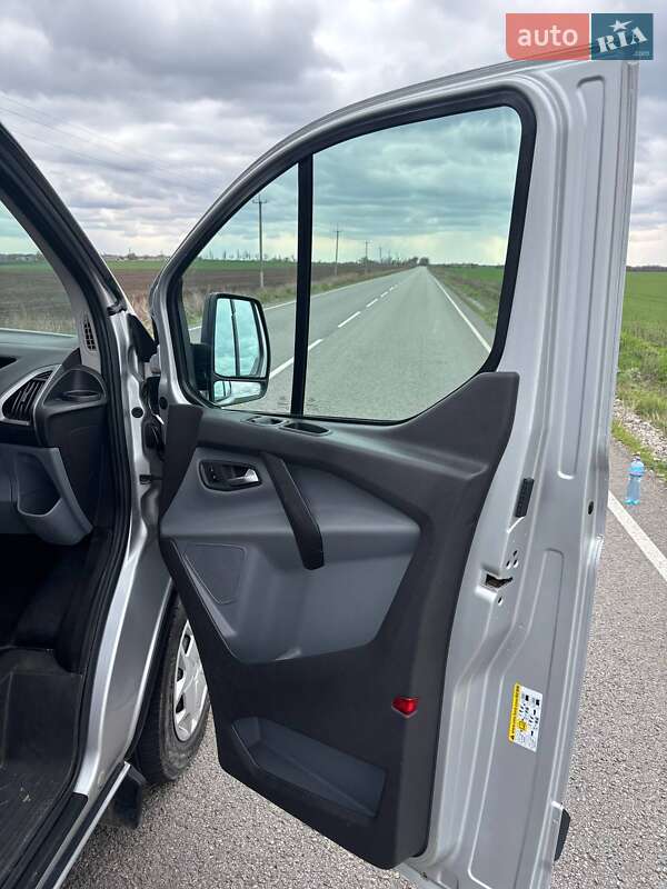 Грузовой фургон Ford Transit Custom 2017 в Губинихи фото 10 Грузовой фургон Ford Transit Custom 2017 в Губинихи