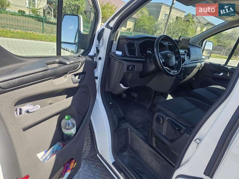 Минивэн Ford Transit Custom 2019 в Гусятине