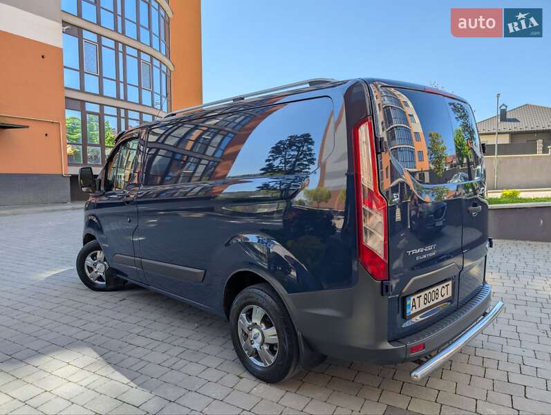 Вантажний фургон Ford Transit Custom 2014 в Івано-Франківську