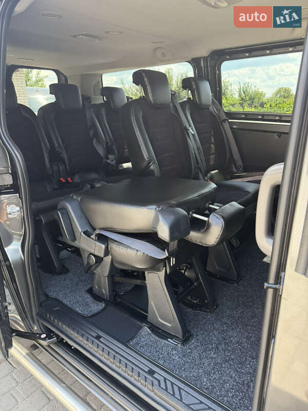 Мінівен Ford Transit Custom 2019 в Києві