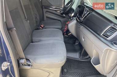 Грузопассажирский фургон Ford Transit Custom 2019 в 