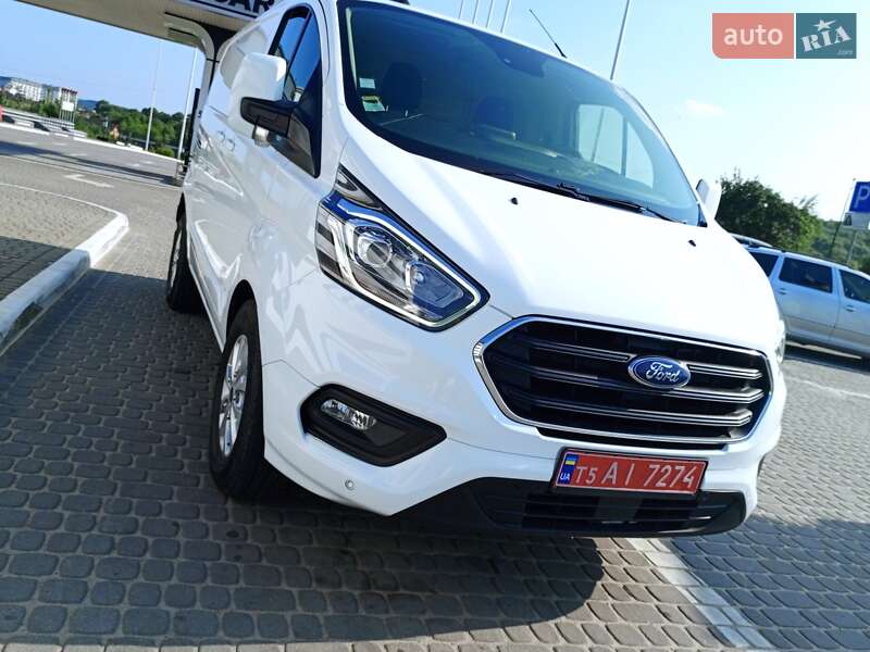 Вантажний фургон Ford Transit Custom 2020 в 