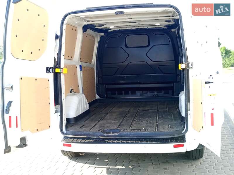 Грузовой фургон Ford Transit Custom 2020 в Львове