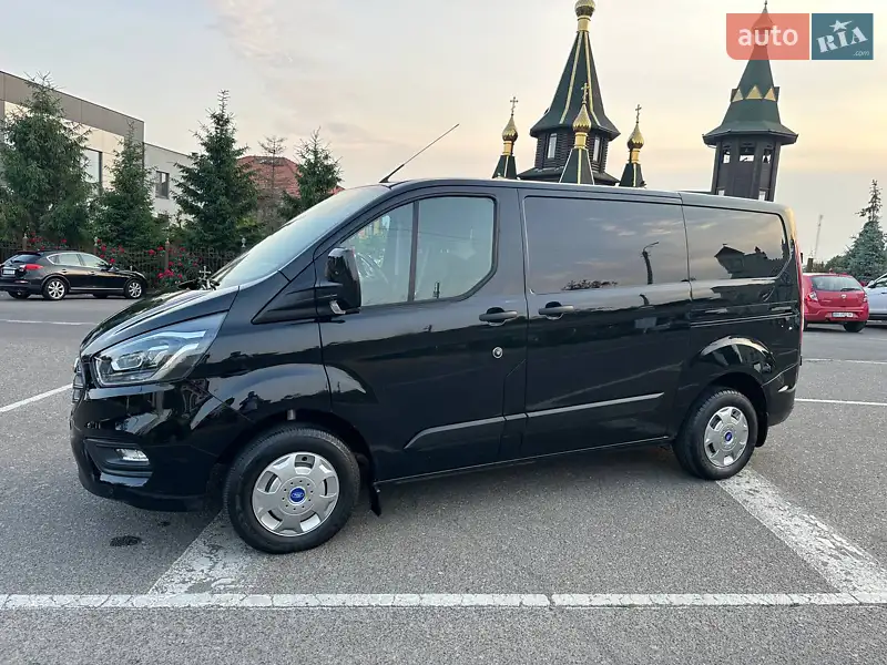 Вантажний фургон Ford Transit Custom 2018 в 
