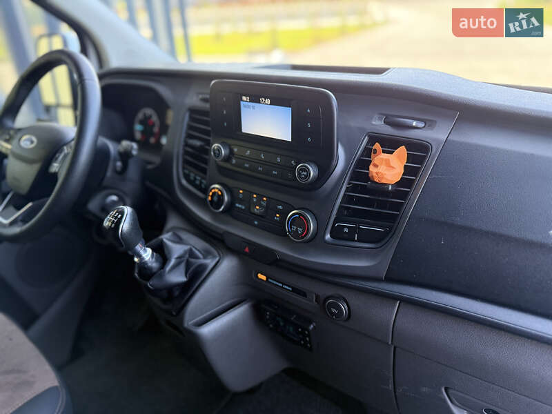Мінівен Ford Transit Custom 2019 в Чернівцях