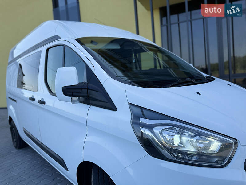 Мінівен Ford Transit Custom 2019 в Чернівцях