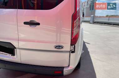 Мінівен Ford Transit Custom 2019 в 