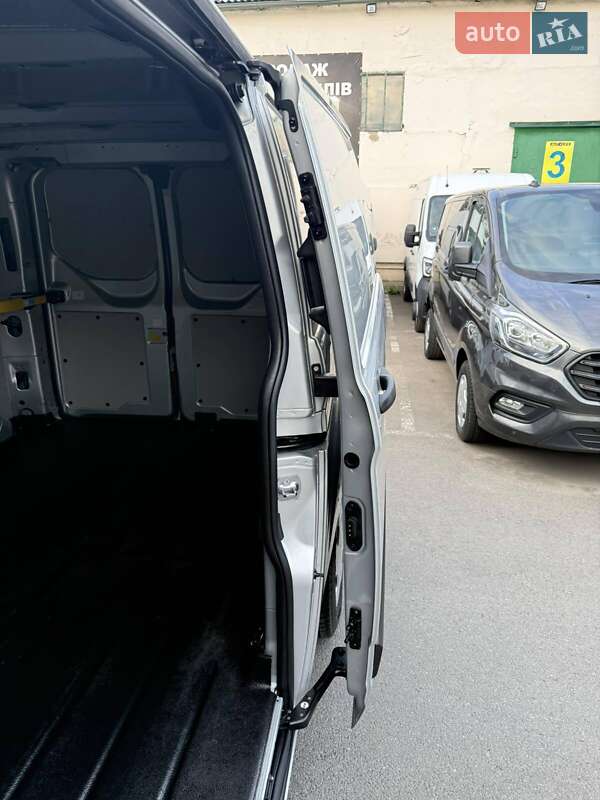 Грузовой фургон Ford Transit Custom 2021 в Луцке