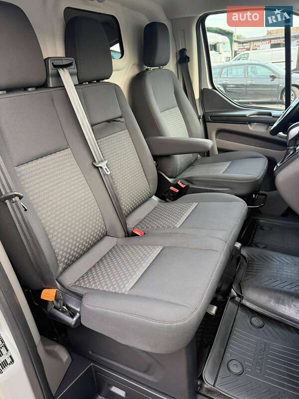 Грузовой фургон Ford Transit Custom 2021 в Луцке