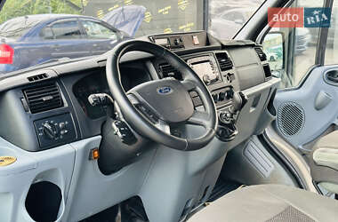 Минивэн Ford Transit Custom 2012 в 