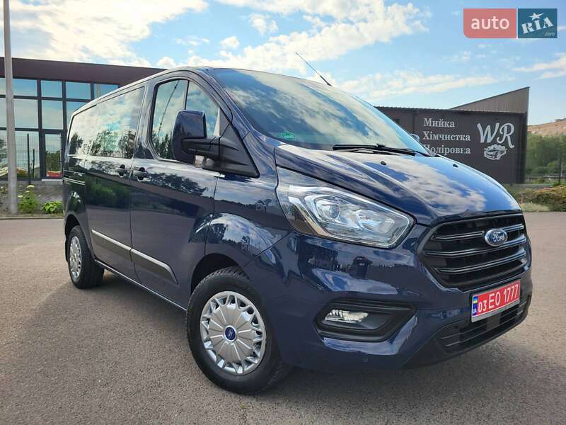 Вантажний фургон Ford Transit Custom 2018 в 