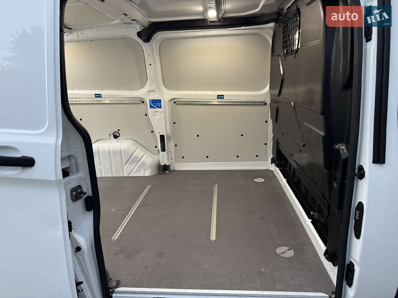 Грузовой фургон Ford Transit Custom 2020 в Ирпене