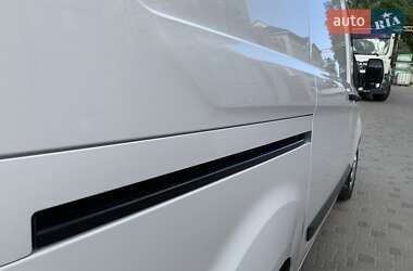 Грузовой фургон Ford Transit Custom 2022 в 