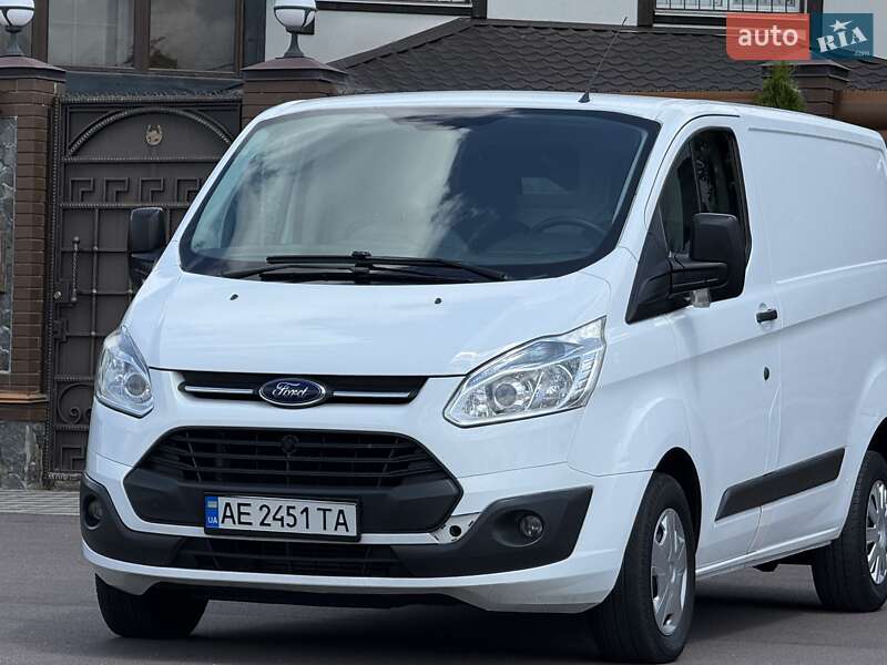 Вантажний фургон Ford Transit Custom 2015 в Києві
