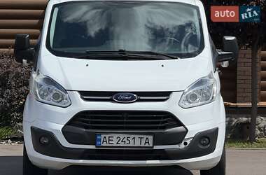 Грузовой фургон Ford Transit Custom 2015 в 