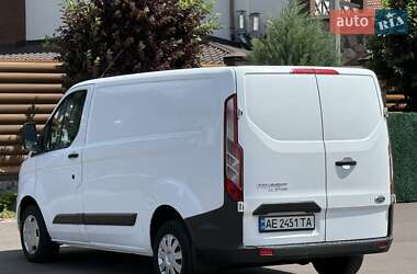Грузовой фургон Ford Transit Custom 2015 в 