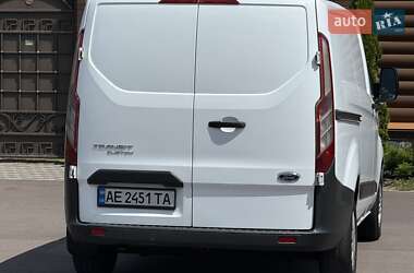 Грузовой фургон Ford Transit Custom 2015 в 