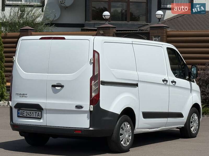 Вантажний фургон Ford Transit Custom 2015 в Києві
