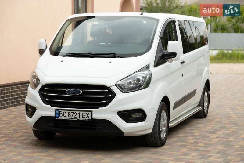Минивэн Ford Transit Custom 2018 в 