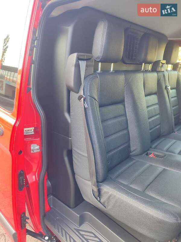 Вантажопасажирський фургон Ford Transit Custom 2016 в Рожище